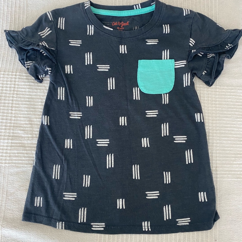 Size XS (4/5) - Cat & Jack Kids' Gray Shirt with Teal Pocket